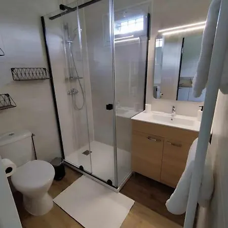 Hébergement de vacances Maison Charmante Avec Jardin Coutras